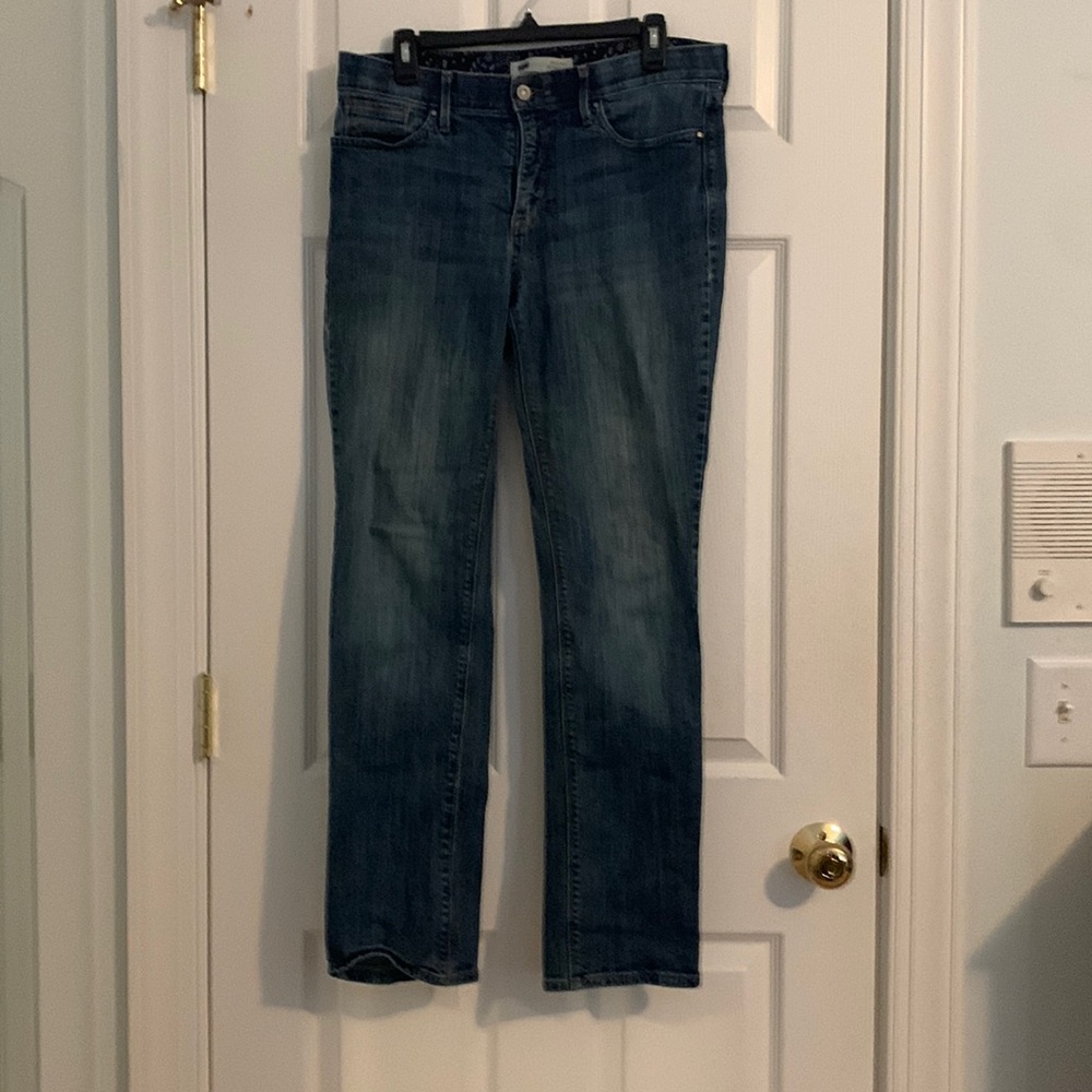 Levi 525 Straight Leg Perfect Waist Jeans